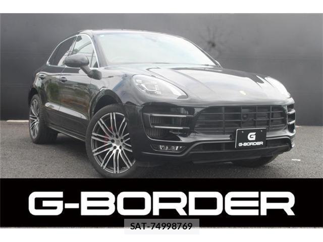 Porsche MACAN 2018-04 8373550-0