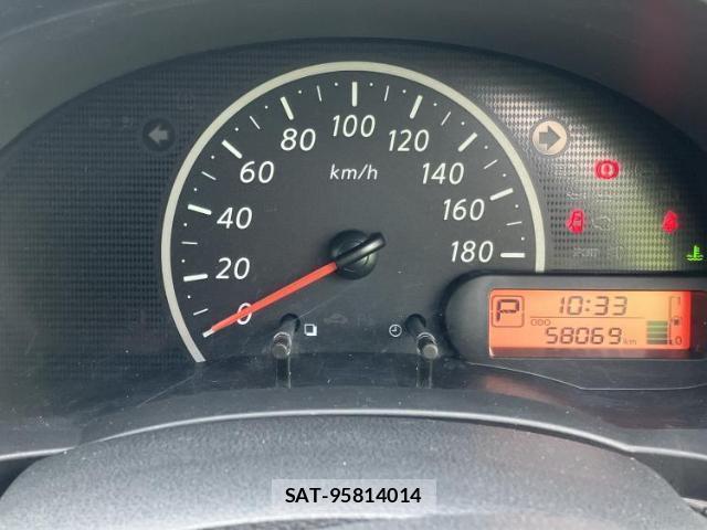 Nissan MARCH 2014-02 8374210-9