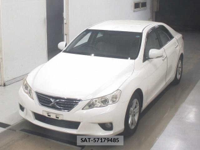 Toyota MARK X 2012-03 8373297-0