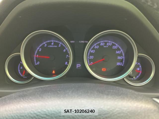 Toyota MARK X 2013-03 8374256-13