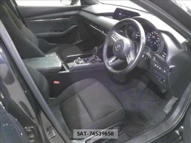 Mazda MAZDA3 2023-02 8373301-3