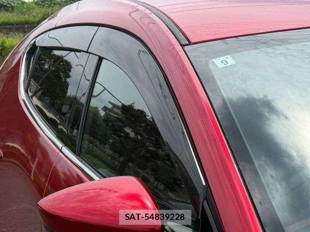 Mazda MAZDA3 2019-09 8374040-10