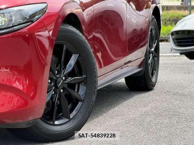 Mazda MAZDA3 2019-09 8374040-13