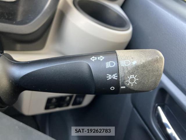 Daihatsu MIRA 2017-05 8373047-11