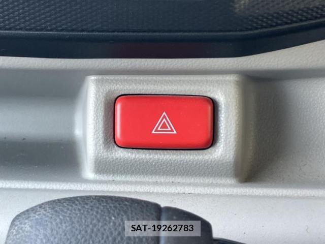 Daihatsu MIRA 2017-05 8373047-14