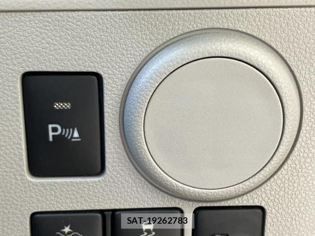 Daihatsu MIRA 2017-05 8373047-16