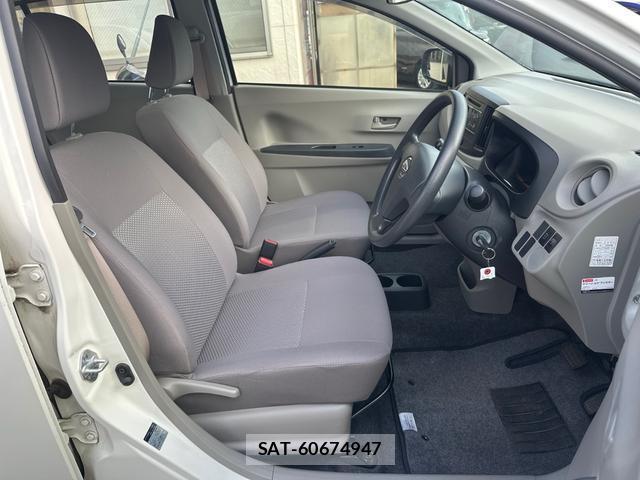 Daihatsu MIRA 2017-05 8373204-5