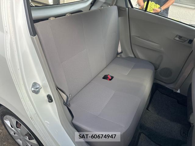 Daihatsu MIRA 2017-05 8373204-9