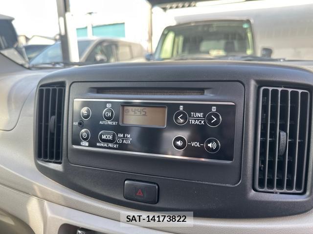 Daihatsu MIRA 2017-05 8373205-2