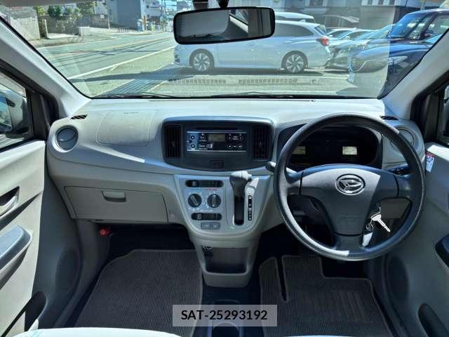Daihatsu MIRA 2017-03 8373232-1