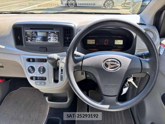 Daihatsu MIRA 2017-03 8373232-19