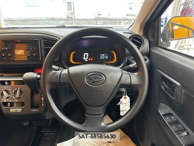 Daihatsu MIRA 2018-02 8373318-2