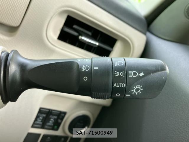 Daihatsu MOVE CANBUS 2017-05 8372499-11