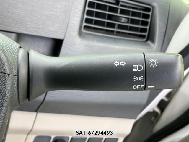 Daihatsu MOVE 2012-05 8374277-14