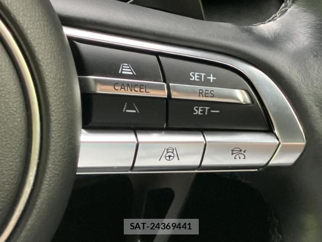Mazda MX-30 2022-12 8372727-12
