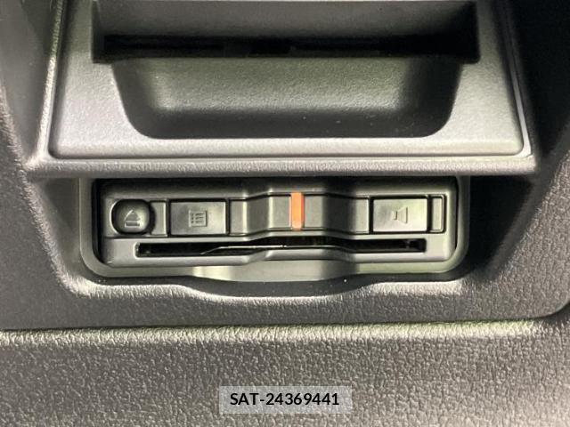 Mazda MX-30 2022-12 8372727-14