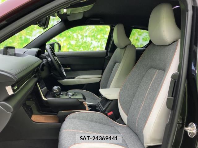 Mazda MX-30 2022-12 8372727-5