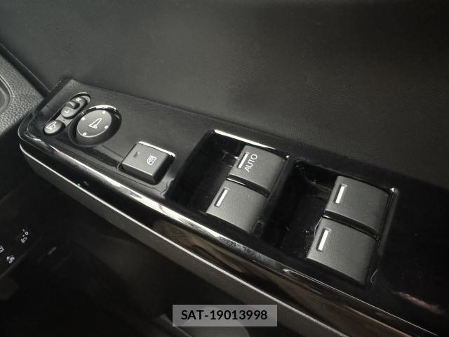 Honda N-ONE 2022-02 8372717-12