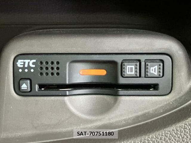 Honda N-ONE 2019-04 8374130-16