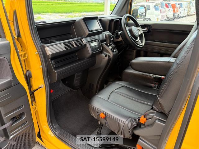 Honda N-VAN 2021-06 8372598-5