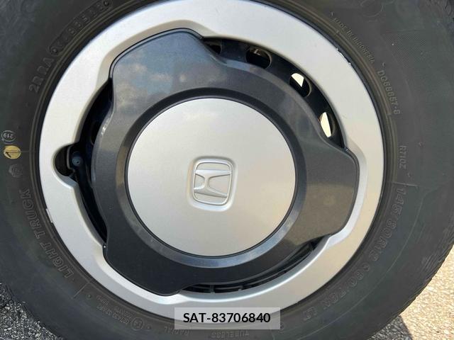 Honda N-VAN 2019-11 8372698-11