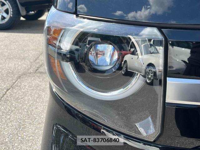 Honda N-VAN 2019-11 8372698-14