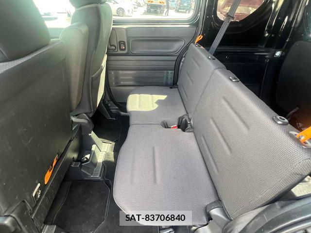 Honda N-VAN 2019-11 8372698-6