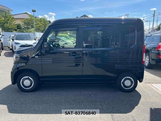 Honda N-VAN 2019-11 8372698-8