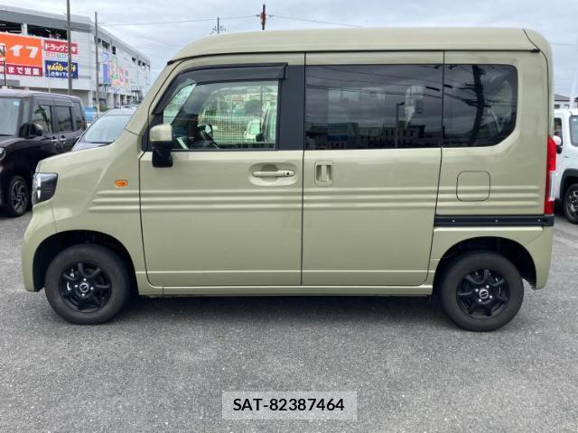 Honda N-VAN 2022-04 8372728-1