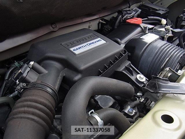 Honda N-VAN 2019-06 8373930-10