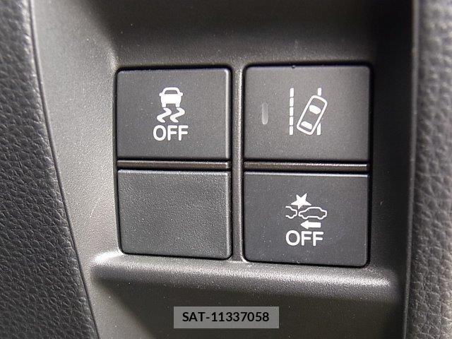 Honda N-VAN 2019-06 8373930-12