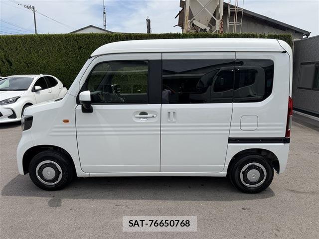 Honda N-VAN 2022-10 8373140-2