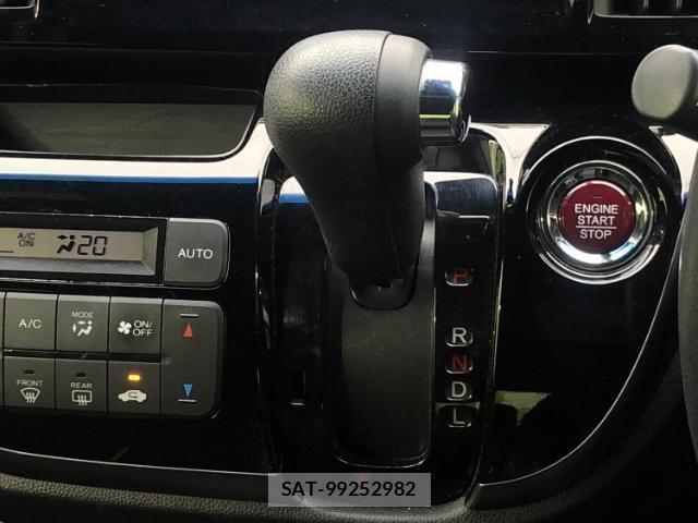 Honda N-WGN 2018-03 8373752-17