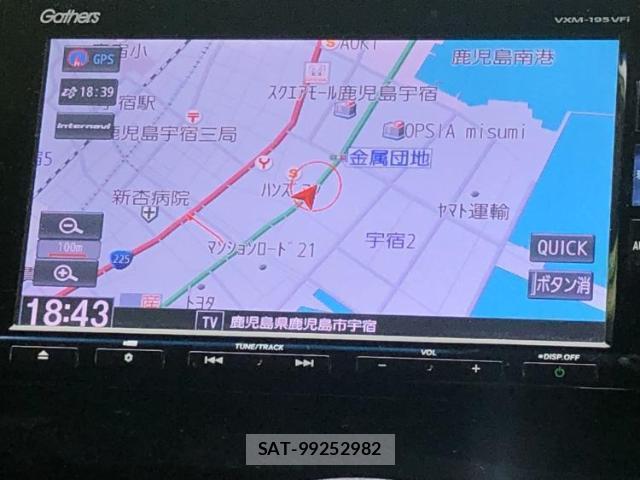 Honda N-WGN 2018-03 8373752-9