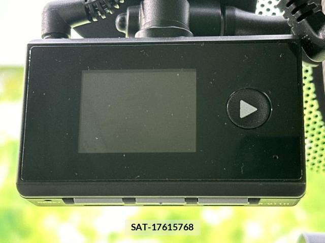 Honda N-WGN 2020-02 8373045-14