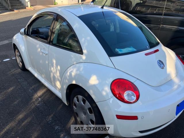 VolksWagen NEW BEETLE 2007-06 8372526-12