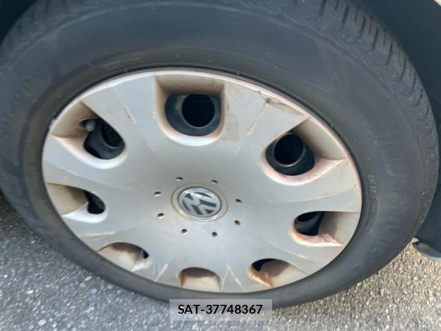 VolksWagen NEW BEETLE 2007-06 8372526-4
