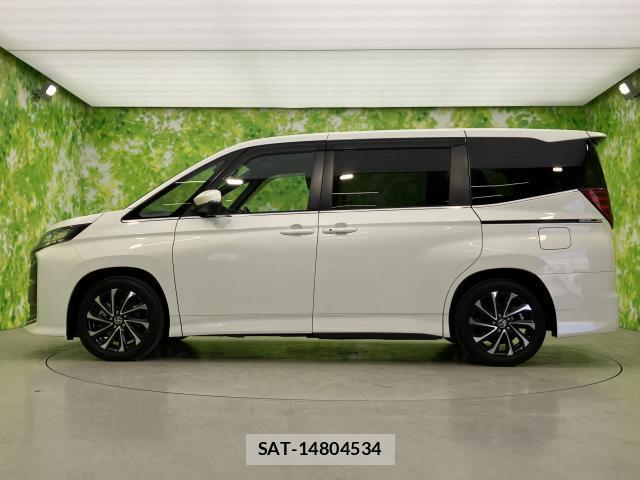 Toyota NOAH 2024-03 8372501-1