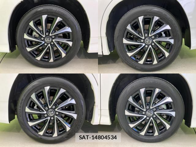 Toyota NOAH 2024-03 8372501-16