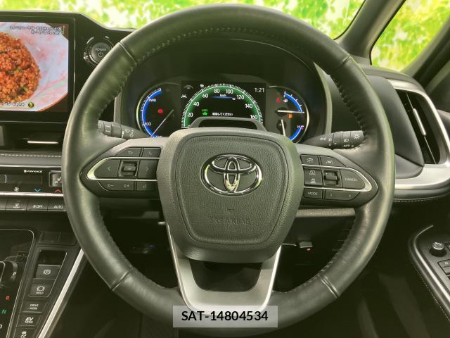 Toyota NOAH 2024-03 8372501-9