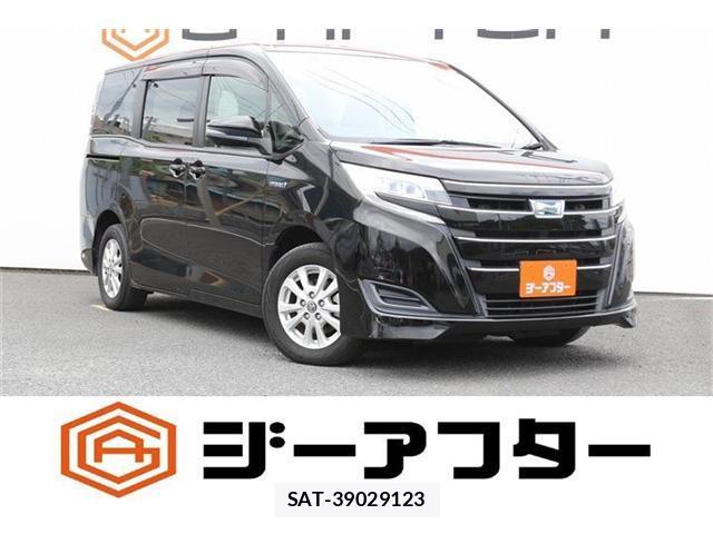 Toyota NOAH 2017-07 8372723-0