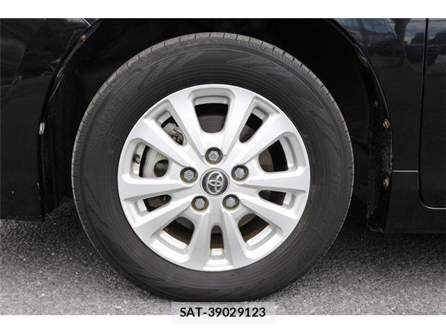 Toyota NOAH 2017-07 8372723-9