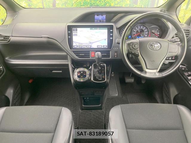Toyota NOAH 2018-08 8373031-1