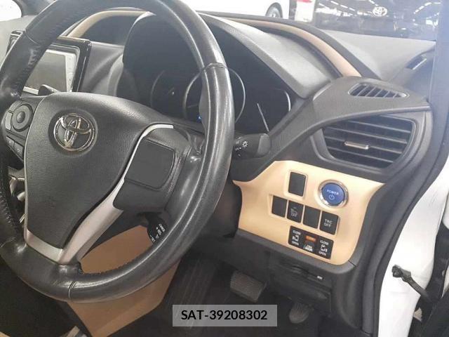 Toyota NOAH 2014-05 8373064-2