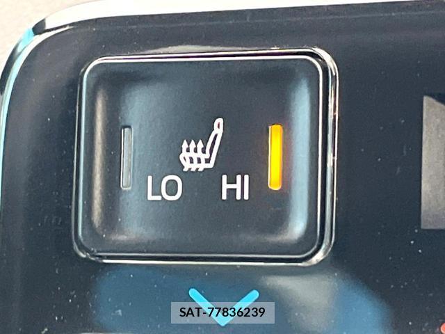 Toyota NOAH 2025-07 8373133-4