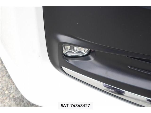 Toyota NOAH 2022-05 8373522-13