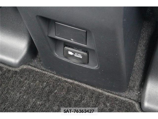 Toyota NOAH 2022-05 8373522-6