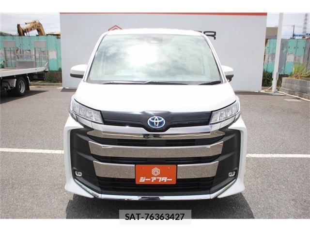Toyota NOAH 2022-05 8373522-7