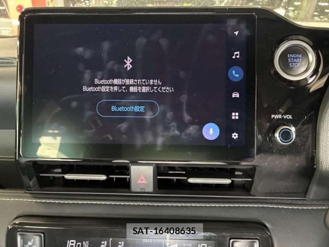 Toyota NOAH 2022-02 8373844-8