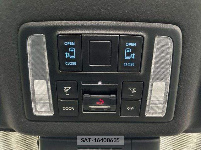 Toyota NOAH 2022-02 8373844-9
